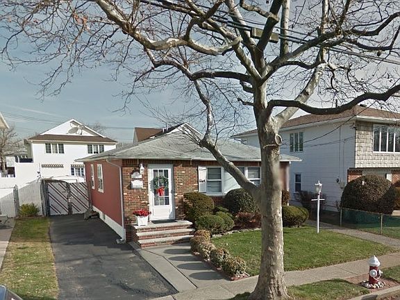 3rd image of 49 Roberts Dr