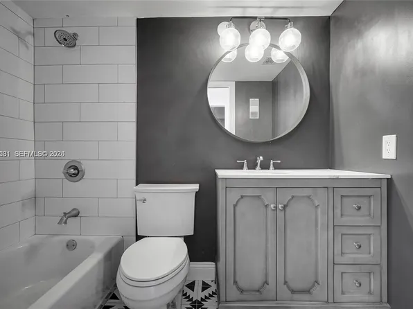 3100 W Rolling Hills Cir APT 403, Fort Lauderdale, FL 33328