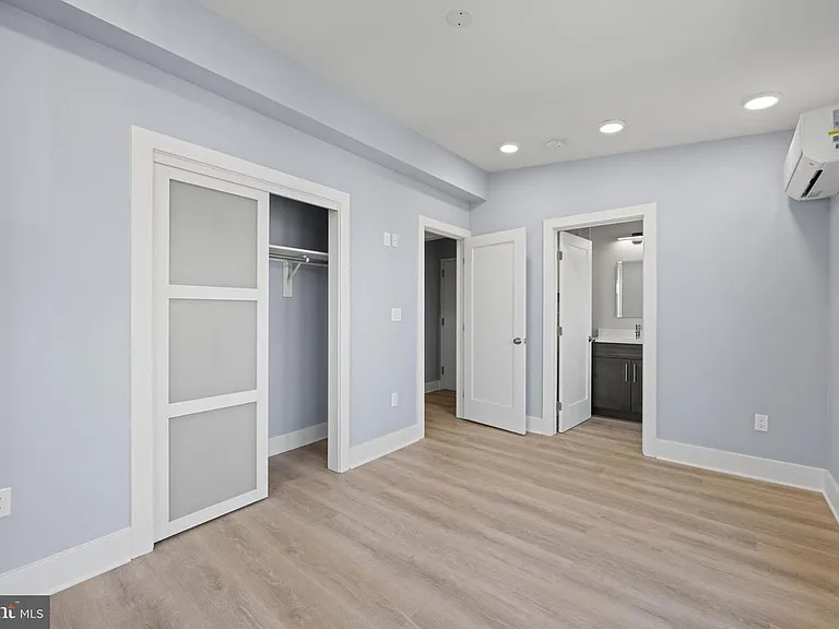 4535 Avondale St #1 — Photo 13