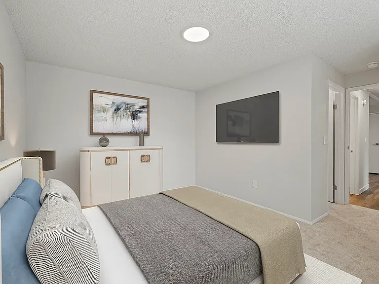 James Apartment Homes — Photo 5