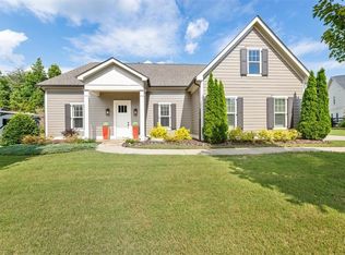 315 Pinehurst Cir, Alpharetta, GA 30004