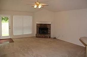 3rd image of 900 Margaret Dr