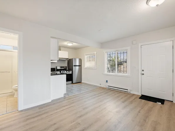 (undisclosed Address), Oakland, CA 94605