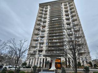 160 Overlook Dr #2, Hackensack, NJ 07601