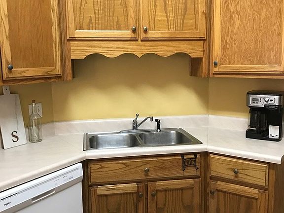 5th image of 5120 Westport Dr