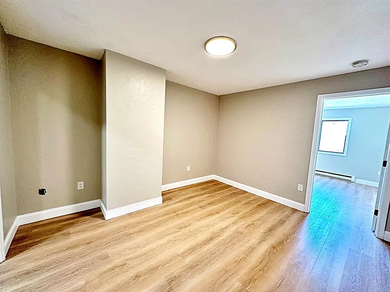 89 Cottage St #2 — Photo 7