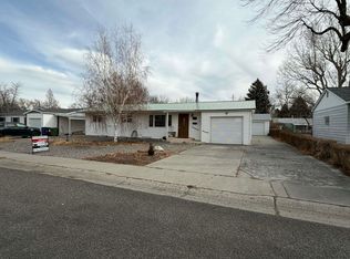 915 Elk Dr, Riverton, WY 82501