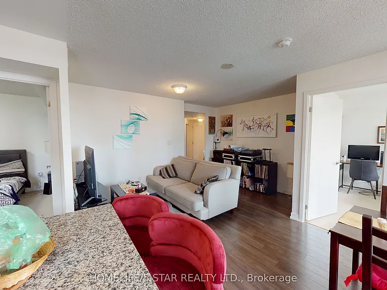 816 Lansdowne Ave #1209 — Photo 7