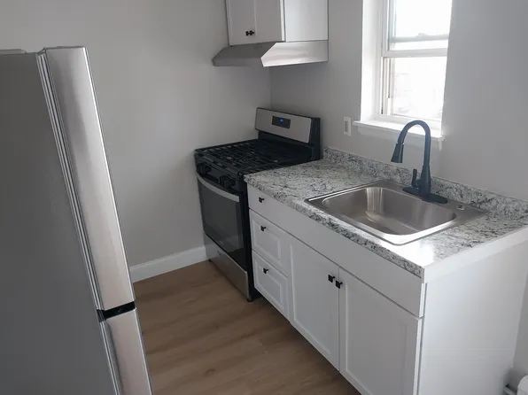 83 S Central Ave #C2, Mechanicville, NY 12118