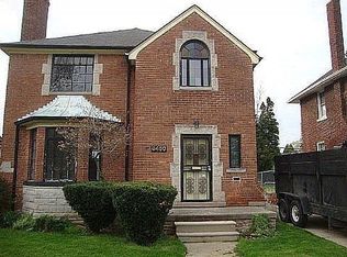 8450 E Outer Dr, Detroit, MI 48213