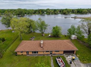 3468 S Shore Dr, Hubertus, WI 53033