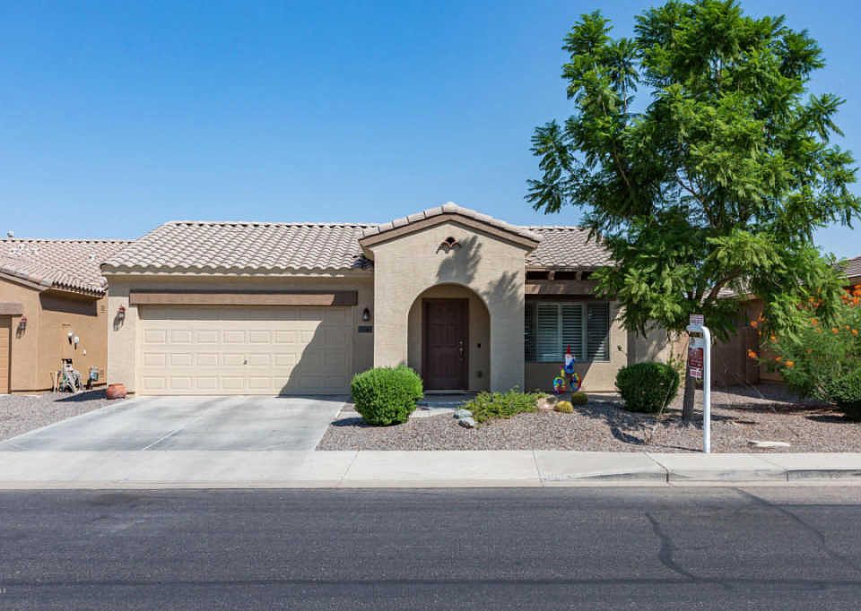 1st image of 1056 E Sourwood Dr