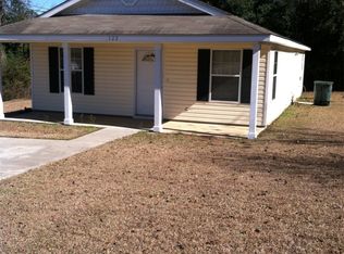 122 Dove Hill Cir, Thomasville, GA 31792