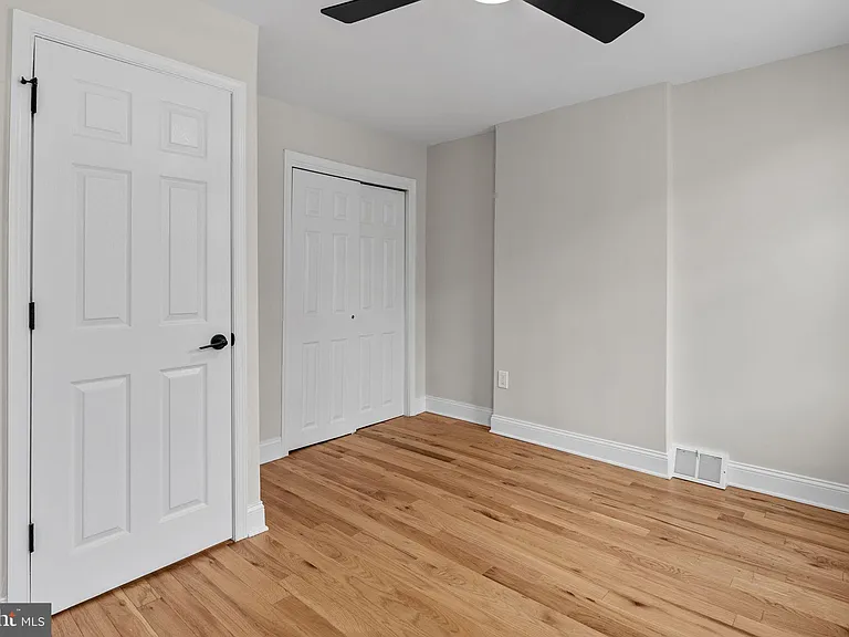 2625 Ellsworth St — Photo 25