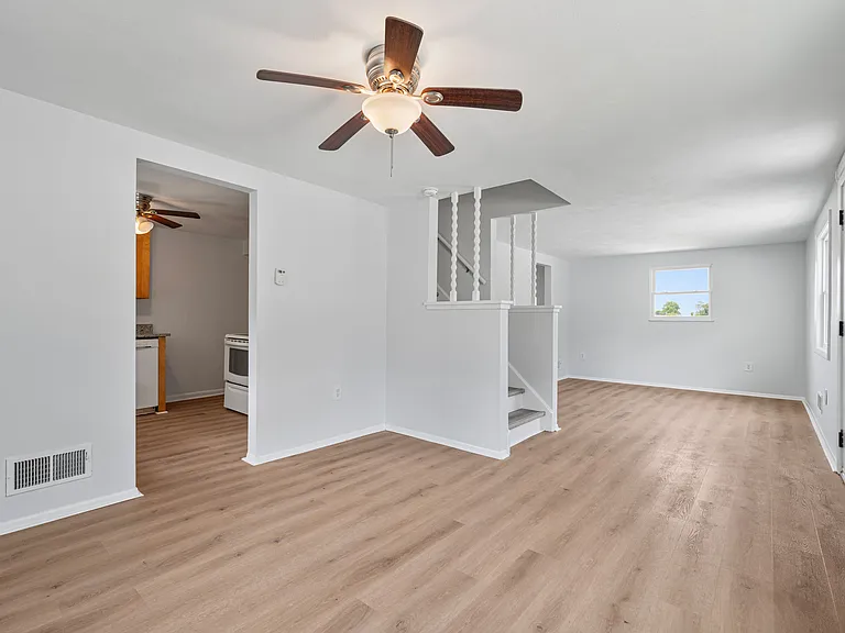 759 Gallion Ave — Photo 6