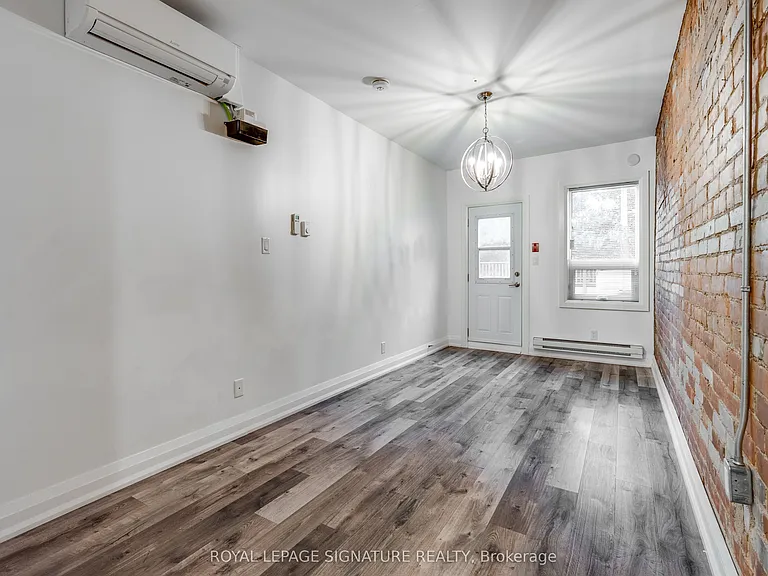421 Danforth Ave #2 — Photo 23