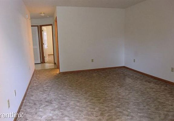 1759 Living Room 9-23-11