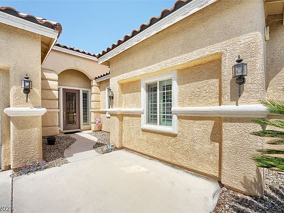 2nd image of 9522 Quiet Valley Ave