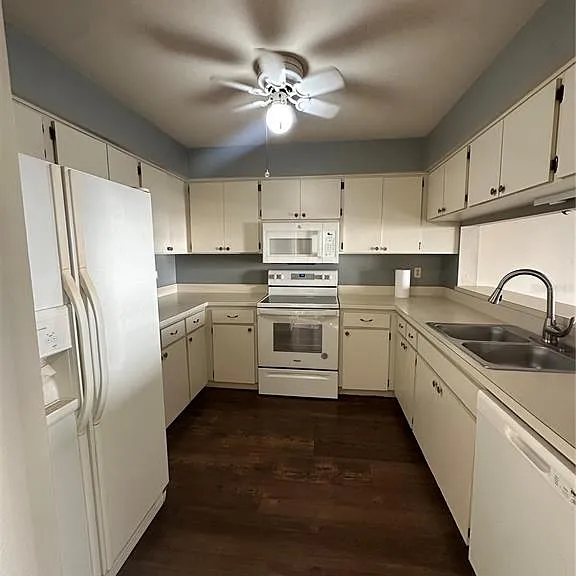 6810 Stones Throw Cir N #13203 — Photo 2