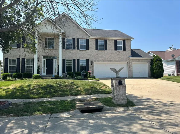 13118 Trees Edge Ct, Florissant, MO 63033