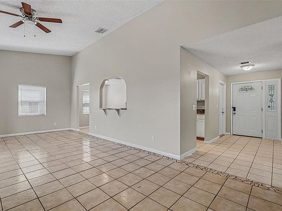 3rd image of 8434 SUN DRIVE