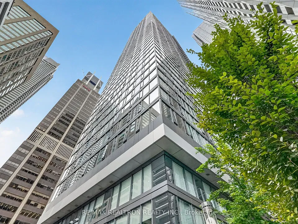 8 Cumberland St #1205