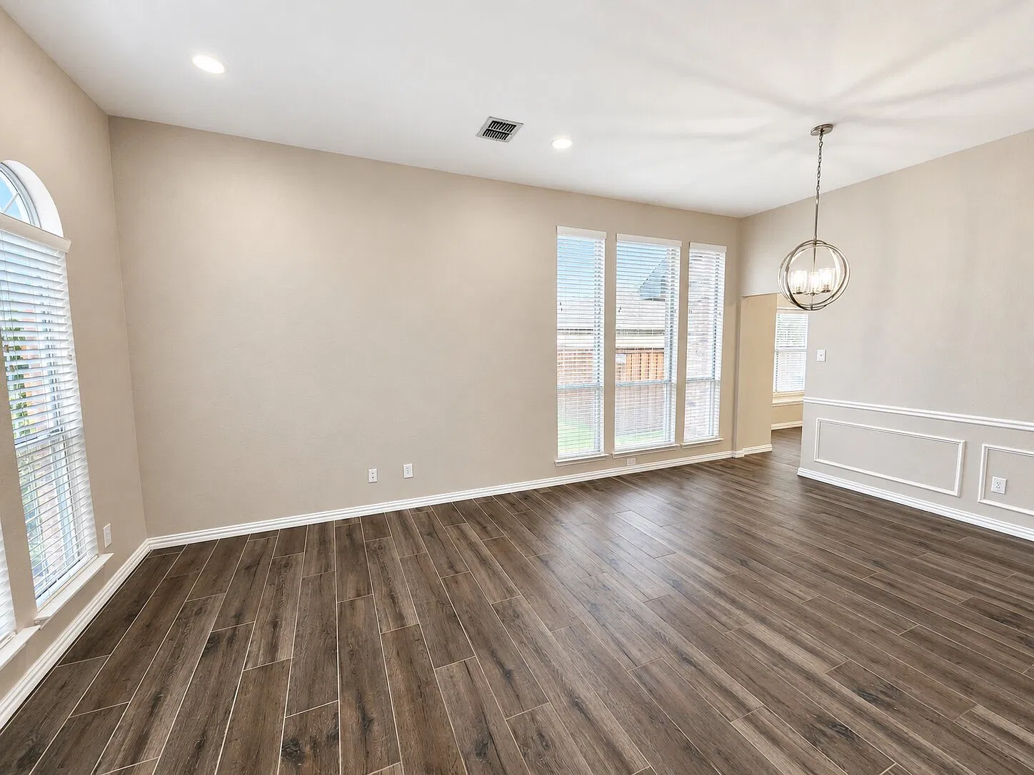 3 bed, 1860 sqft, $2,675 — Photo 4