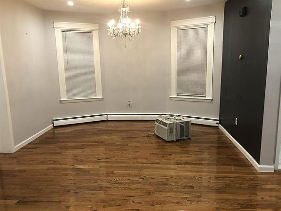 4th image of 117 Clendenny Ave