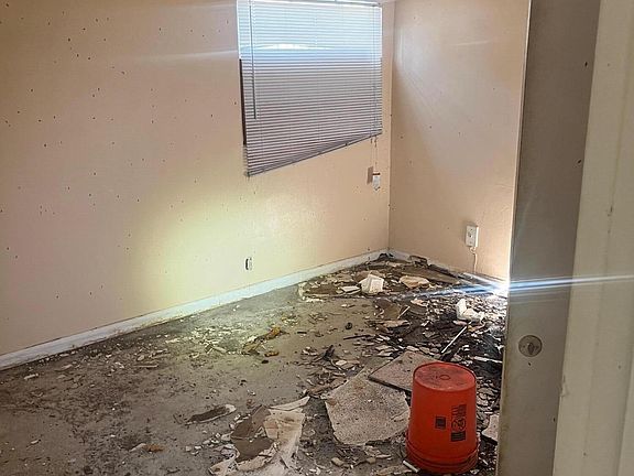 4th image of 1012 Palm Beach Lakes Boulevard