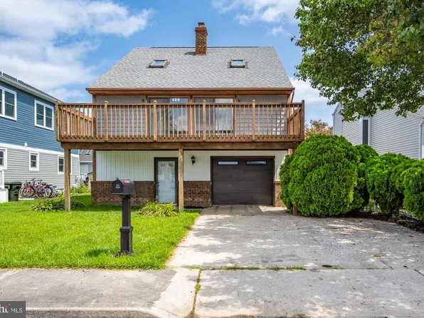 704 N Surf Rd, Ocean City, MD 21842
