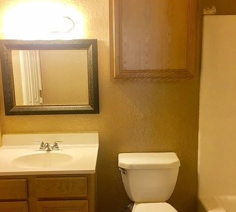 3rd image of 5846 Elm Valley Dr APT 4