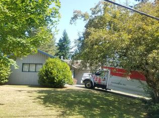 118 158th Pl NE, Bellevue, WA 98008
