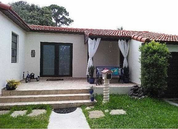 1st image of 448 South Dr