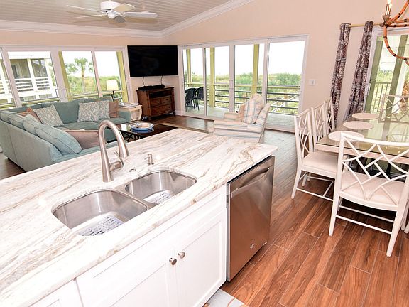 2nd image of 585 E Gulf Dr Unit C4