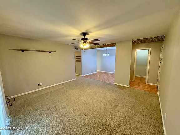 4th image of 220 Doucet Rd APT 233E