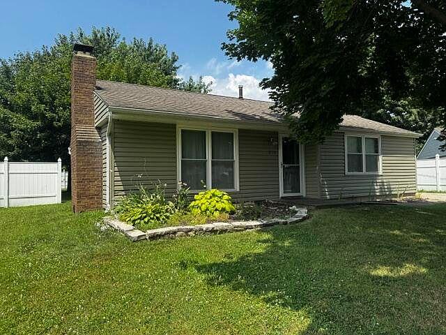 1st image of 375 Westport Dr