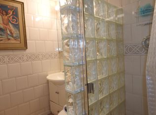 2108 NE 22nd St, Wilton Manors, FL 33305