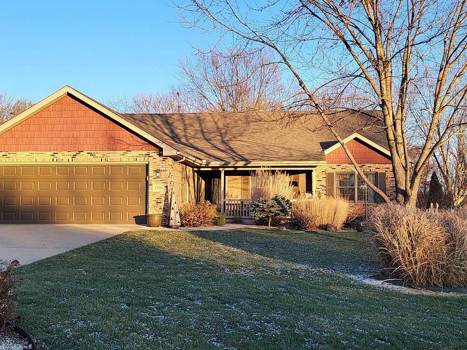 1st image of 1701 Prestwick Dr