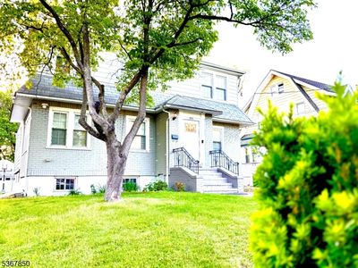 194 Elm Ave, Teaneck, NJ, 07666