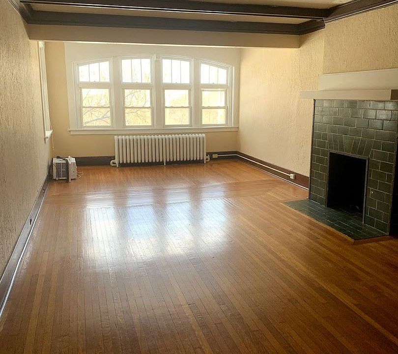 1st image of 157 Riverview Ave #5