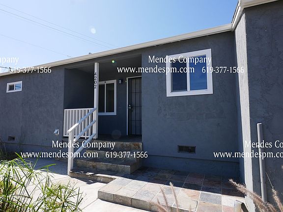2nd image of 4202 Sycamore Dr