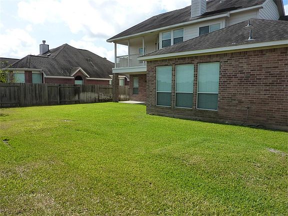 3rd image of 9410 Creek Vine Dr