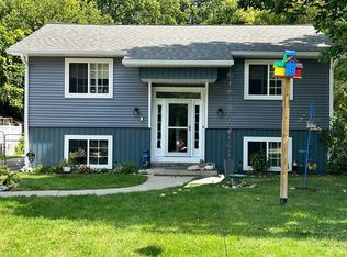 3389 W Mandeville St, Flint, MI 48507