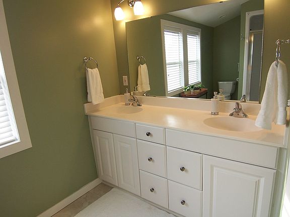 Bathroom Vanity - Third Floor