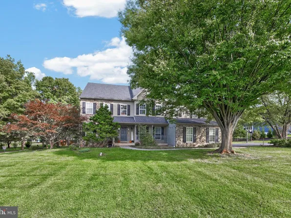 3831 Victoria Dr, Collegeville, PA 19426