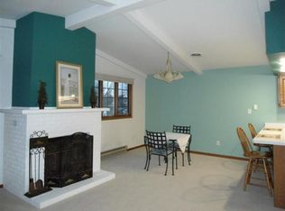 1429 Pheasant Run Dr, Racine, WI 53406