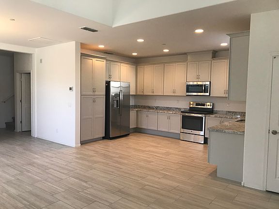 3rd image of 14870 W Encanto Blvd Unit 1118