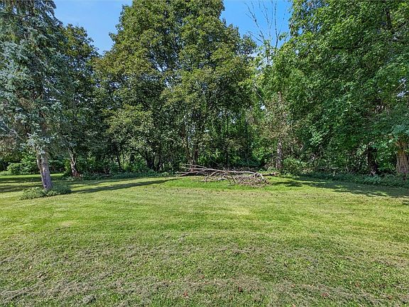 4th image of 1284 State Rd