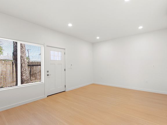 3rd image of 219 B St #B