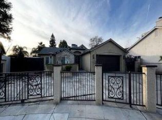 6371 N Milburn Ave, Fresno, CA 93722